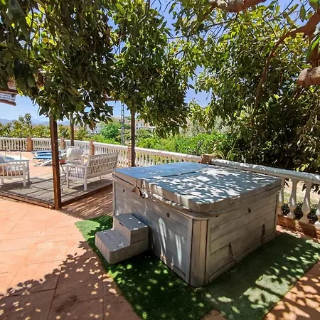 Naranjos Lodge *