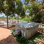 Naranjos Lodge *